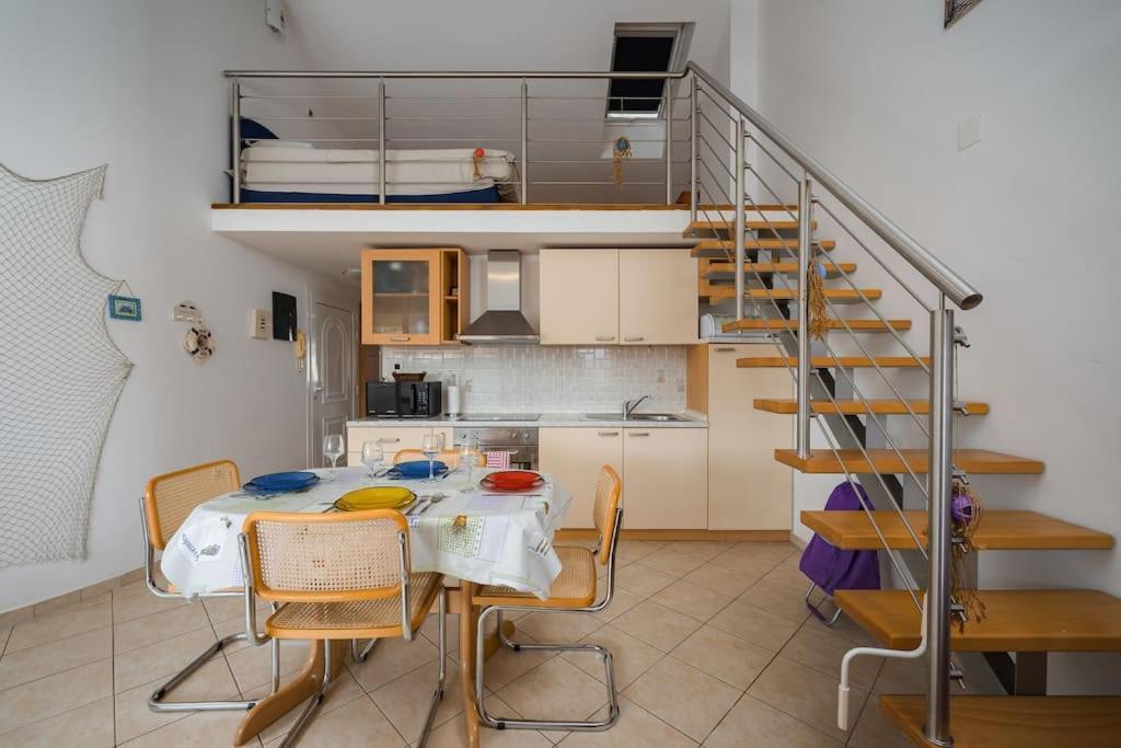 Vale Near The - Stella Maris Umag